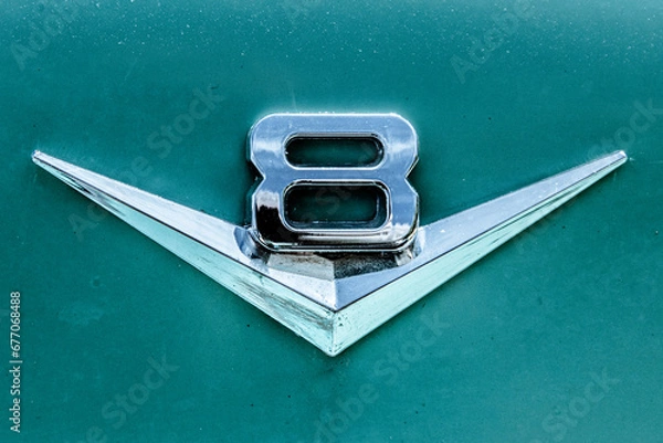 Fototapeta V8 emblem of an american oldtimer vintage muscle car.