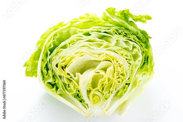 Fototapeta 半分に切ったレタスの断面(白バック)。
