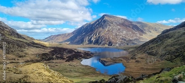Obraz Hiking in Eryri National Park, Snowdonia, Wales, Glyderau and Snowdon sunny day