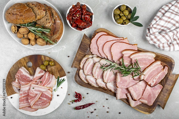 Obraz 
cold cuts on the kitchen table