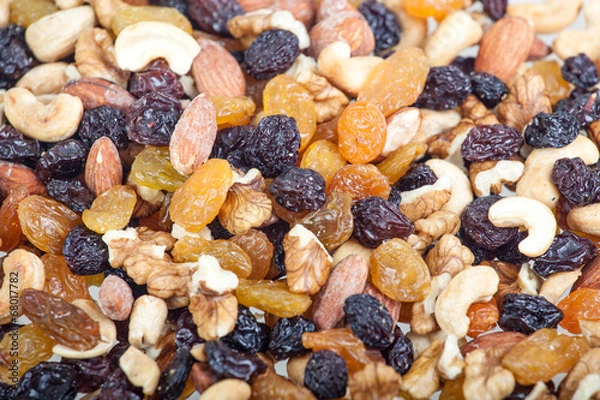 Fototapeta mixed nuts and raisins