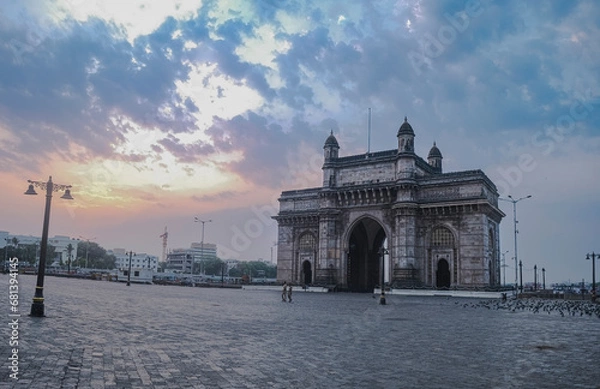 Fototapeta Gateway of India is the most popular tourist attraction. Tourists around the world come to visit Gateway of India every year.