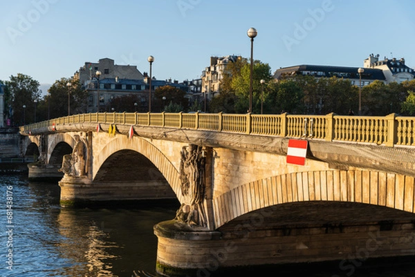 Obraz Pont des Invalides, Bridge in Paris at sunrise, France