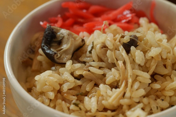Obraz きのこ　炊き込み　ごはん　秋の味覚