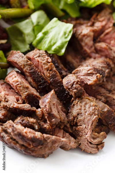Fototapeta Salad with Sliced Beef and Cherry Tomato