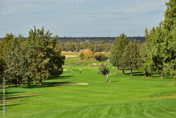 Fototapeta Beautiful and challenging Central Oregon golf course near Redmond and Bend. Rolling terrain with view of Mt. Bachelor and featuring picturesque water hazards. Approximately 180 miles from Portland.