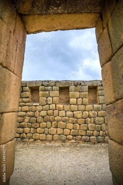 Fototapeta View of the ancient Inca ruins of Ingapirca