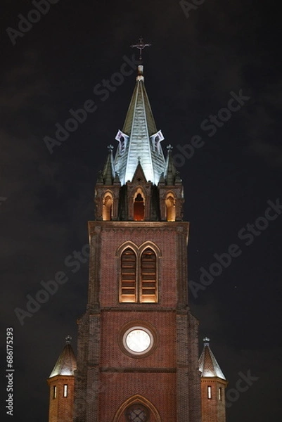 Fototapeta 야경과성당