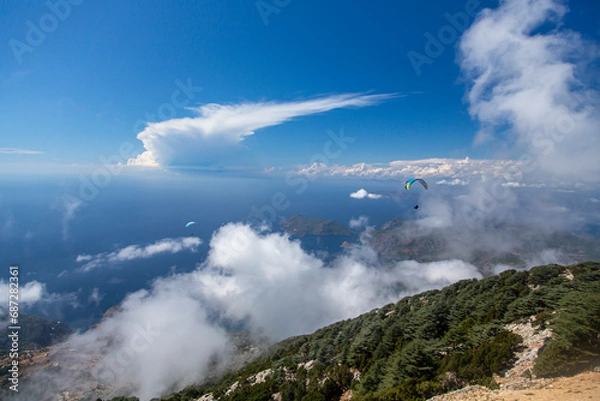 Fototapeta Go paragliding for the magnificent view from Babadag