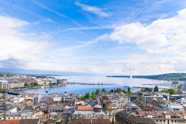 Fototapeta Panoramic view of city of Geneva, the Leman Lake and the Water