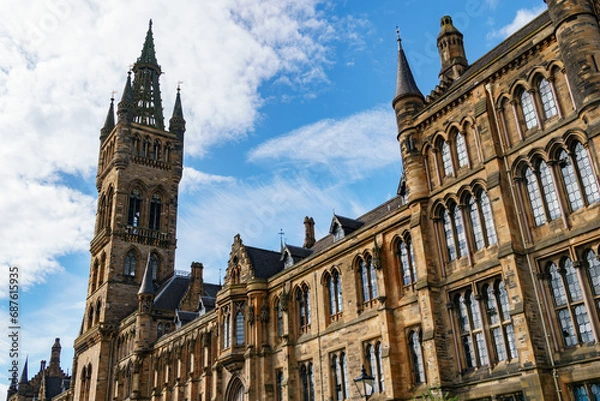 Fototapeta University of Glasgow historical buildings against the sky