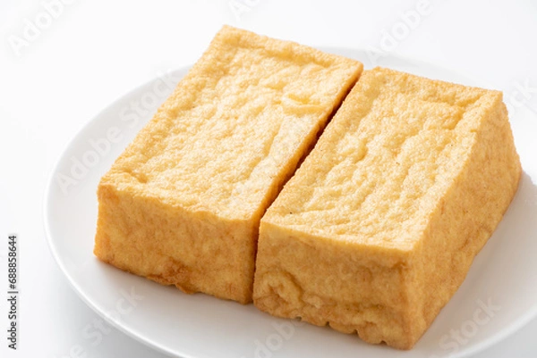 Fototapeta 厚揚げ。(白バック)
