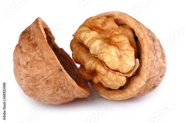 Obraz Single Cracked Walnut isolated on white background