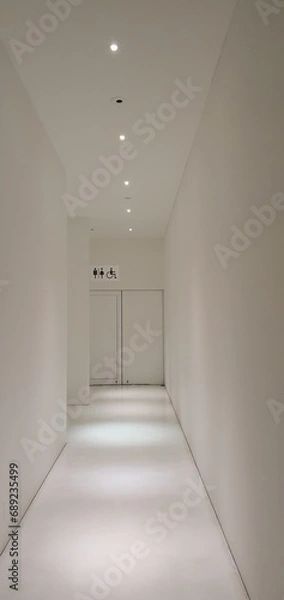 Obraz white corridor