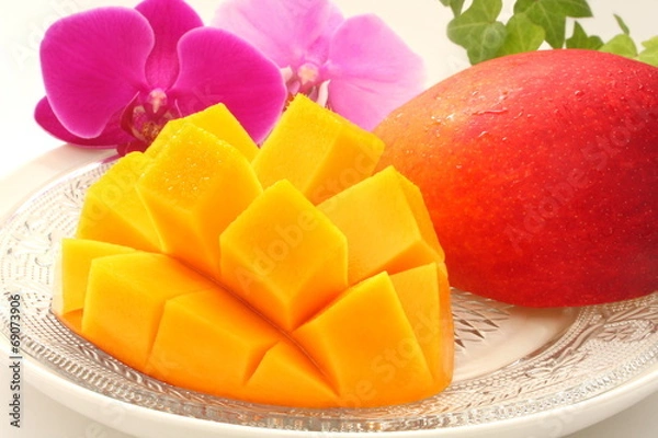 Fototapeta Pokrojone owoce mango