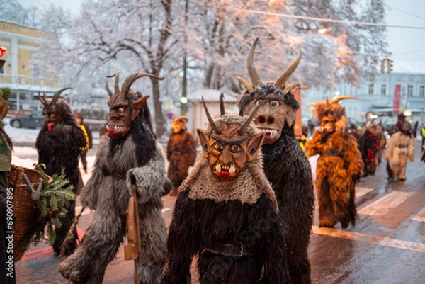 Obraz Perchten, Krampuss, Brauchtum