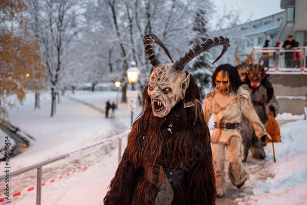 Obraz Perchten, Krampuss, Brauchtum