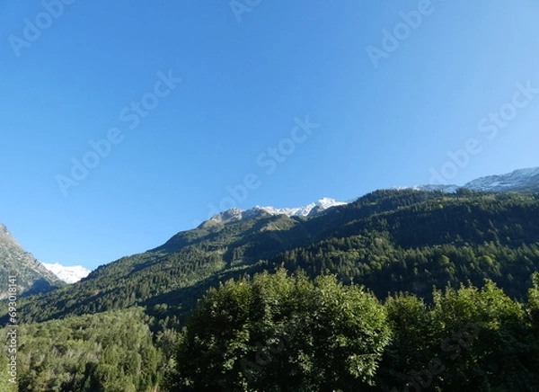 Fototapeta Montagne et eau