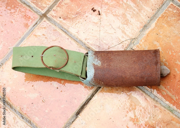 Obraz 
Old cowbell to locate cattle