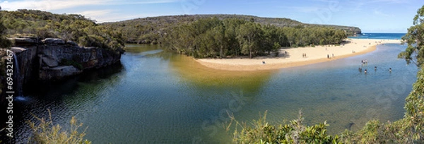 Fototapeta Wattamolla beach and cliffs