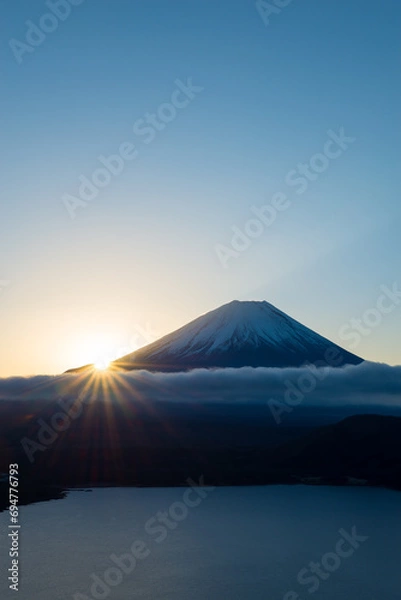 Obraz 富士山と朝日_朝焼け_夜明け_本栖湖