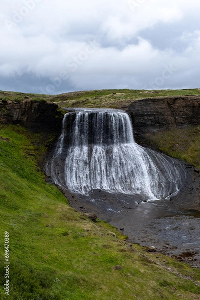 Obraz waterfall in iceland