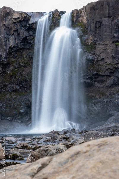 Fototapeta waterfall in iceland