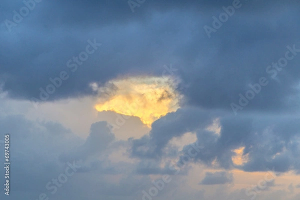 Fototapeta cloudy sky