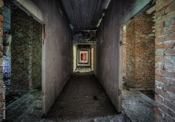 Fototapeta old abandoned building