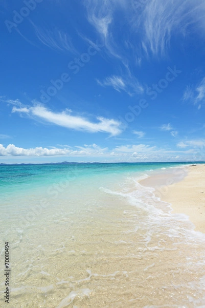 Fototapeta 美しい沖縄のビーチと夏空