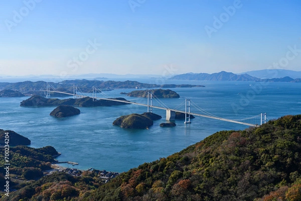 Fototapeta 亀老山展望公園からの来島海峡大橋と瀬戸内海の眺望／愛媛県今治市