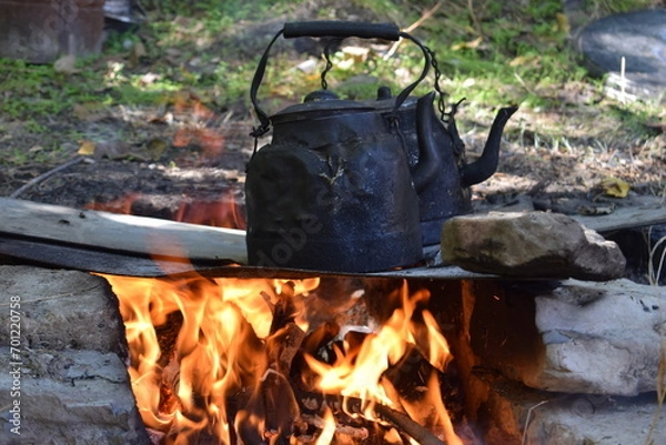 Obraz teapot over the fireplace