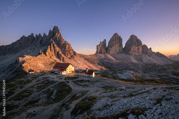 Obraz Building at Tre Cime di Lavaredo