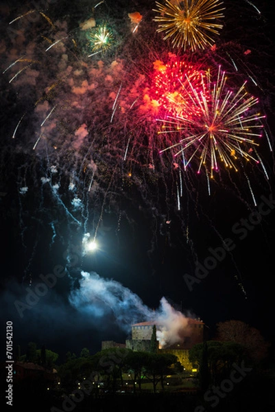 Fototapeta Gorizia Fireworks 2024 on the Castle - Friuli Venezia Giulia Italy Border With Nova Gorica Slovenia - Go Boderless GO!2025 European City of Culture
