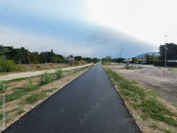 Fototapeta Calavon cycle route in Cavaillon in Provence in France which is part of EuroVelo 8