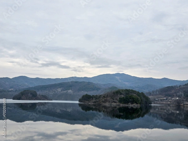 Obraz 호수의 반영