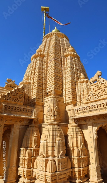 Obraz Lodurva Jain Temple, near Jaisalmer in Rajasthan, is dedicated to the 23er Tirthankara Parshvanatha and is also a popular Jain pilgrim for Jains from Rajasthan Jaisalmer Inida