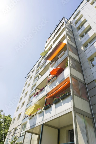 Obraz Sanierter Plattenbau 00938