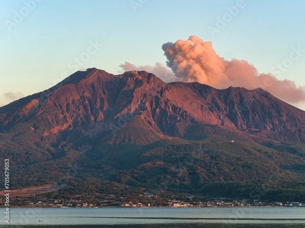 Obraz 夕日に映える桜島