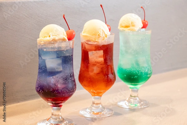 Obraz 美味しくて可愛いクリームソーダ