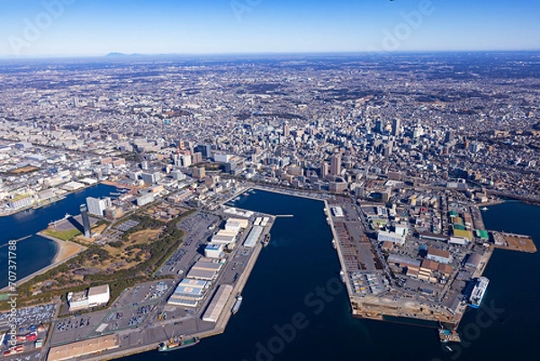 Fototapeta 千葉ポートパークと千葉市街・空撮