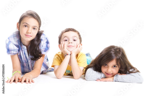 Obraz bambini sdraiati a terra