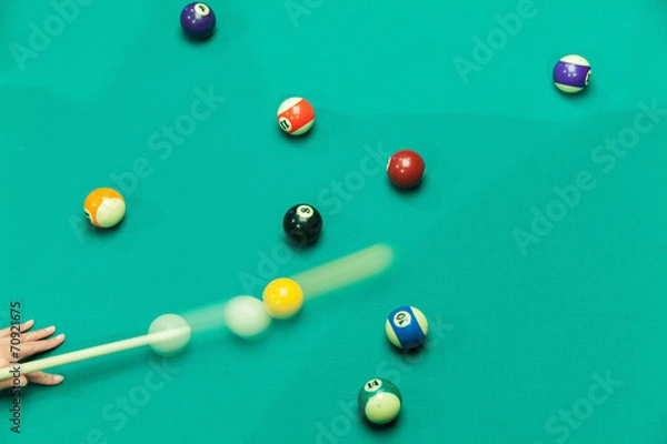 Obraz Breaking Pool Balls on green table