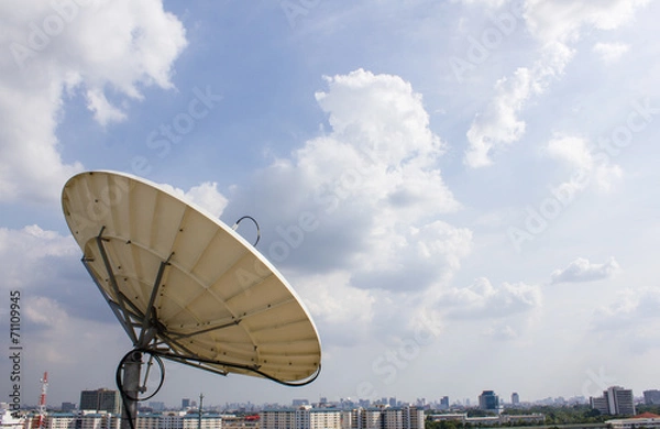 Obraz Satellite Dish for Telecommunications