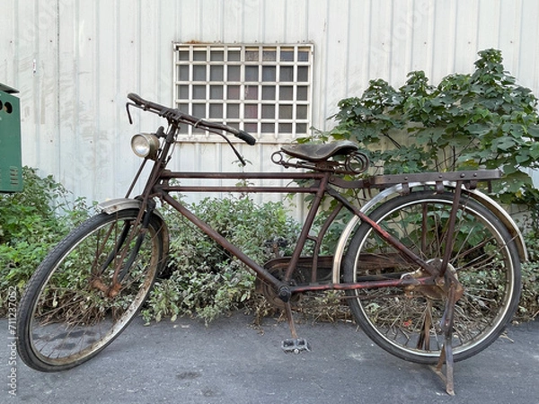 Fototapeta 古びた自転車