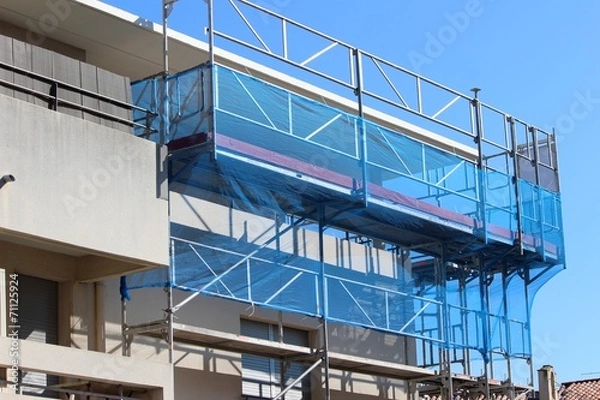 Obraz Echafaudage sur immeuble en construction
