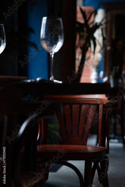 Fototapeta glasses on a table
