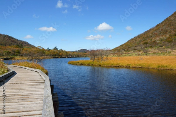 Obraz 秋の覚満淵