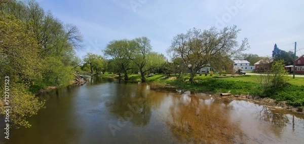 Obraz Beaver river, Heathcote, in springtime 