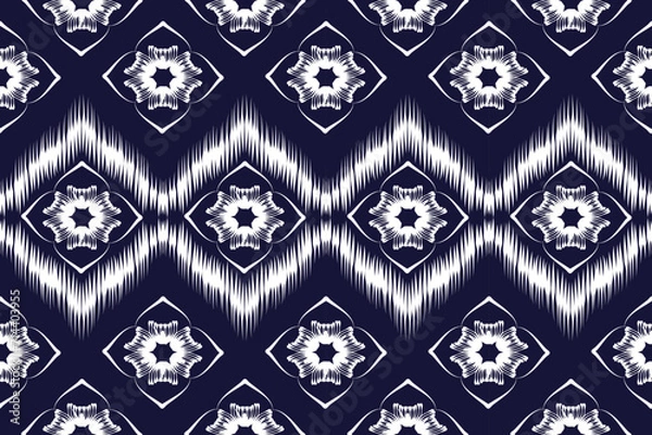 Fototapeta Ethnic pattern . Geometric chevron abstract illustration, wallpaper. Tribal ethnic vector texture. Aztec style. Folk embroidery. Indian, Scandinavian, African rug.design for carpet,sarong 